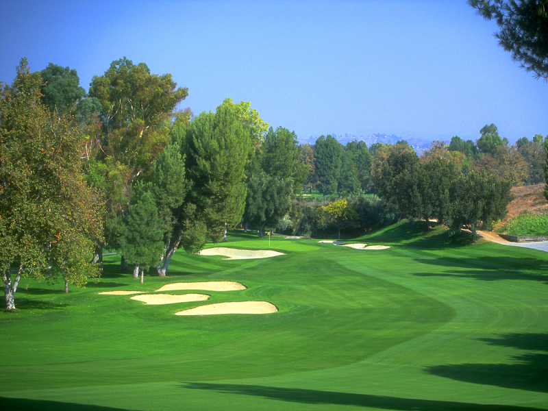 Valencia, CA Golf Membership Valencia Country Club